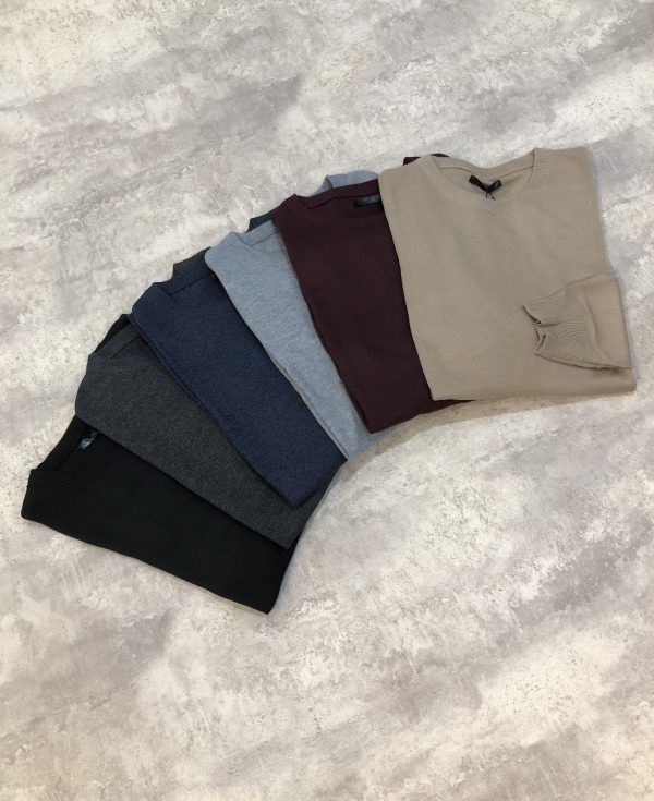 Sweters cuello redondo BASIC